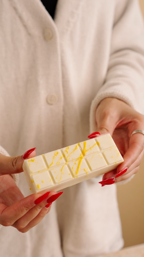 (NEW!) Mango Blast Chocolate Bar