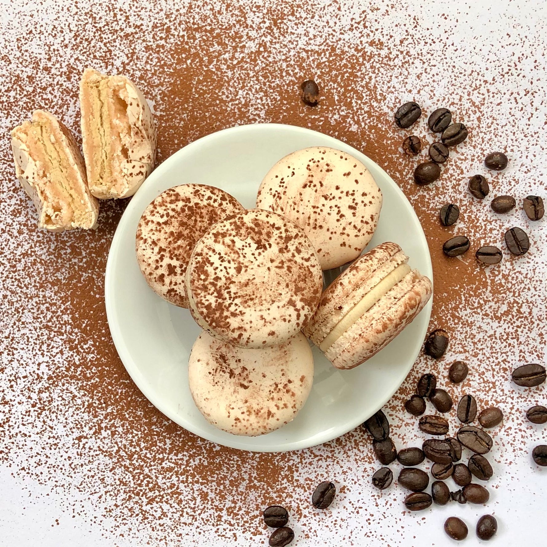 Tiramisu Macarons